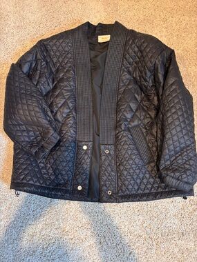 Maeve by Anthropologie Diamond Quilted Kimono Jacket in black.